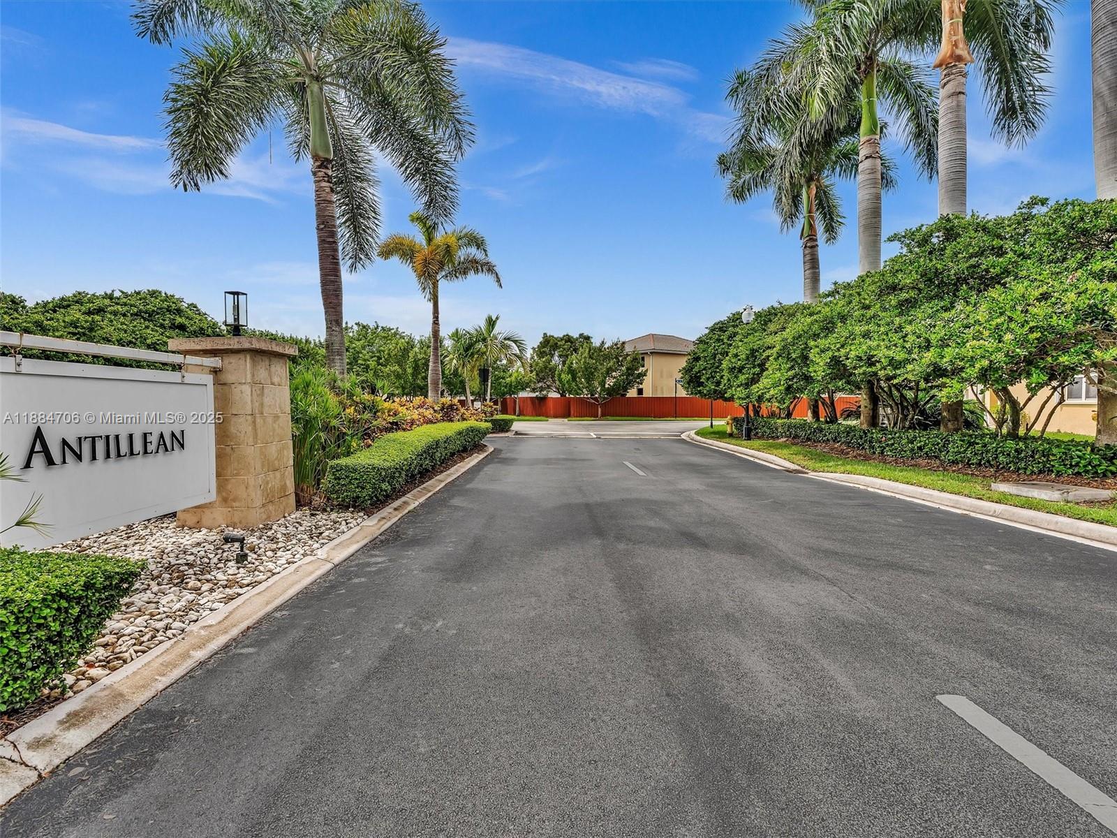 RAULS PLACE AT OASIS - Residential