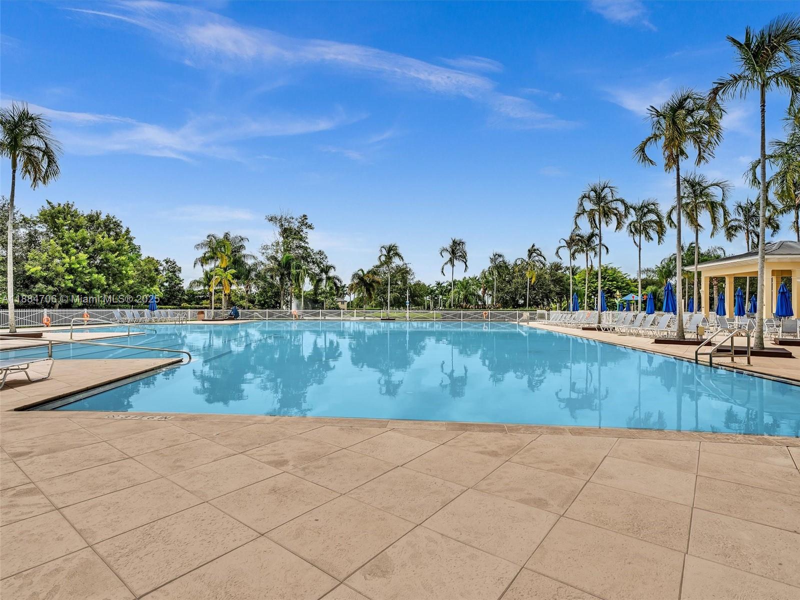 RAULS PLACE AT OASIS - Residential