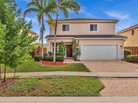 Photo of 625 SE 30th Ter, Homestead, FL 33033 (MLS # A11884706)