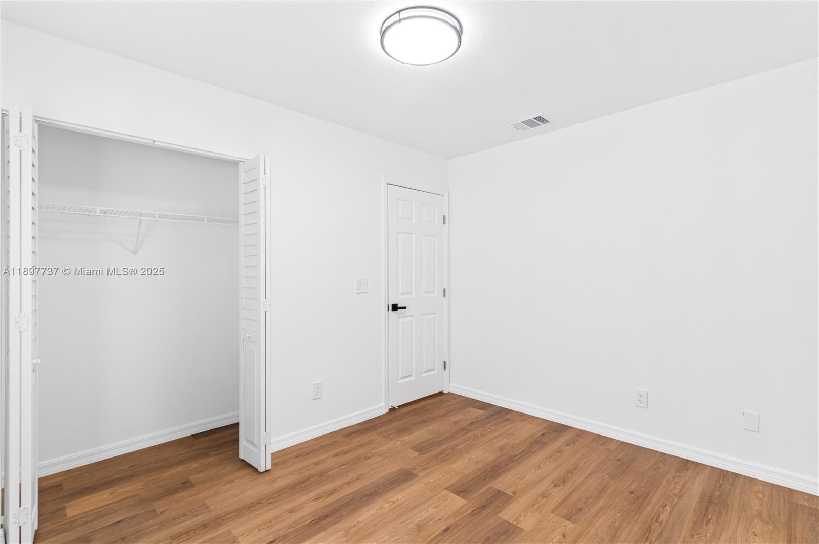 TOWN OF MODELO (DANIA) B- - Residential