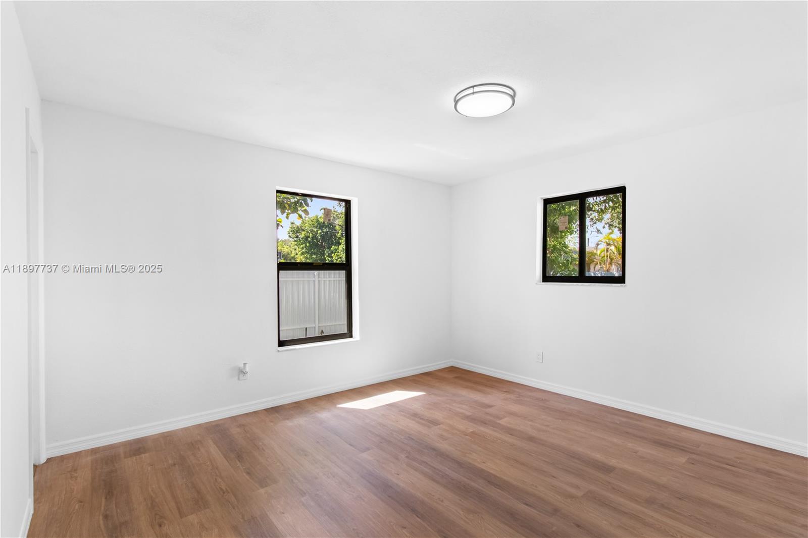 TOWN OF MODELO (DANIA) B- - Residential