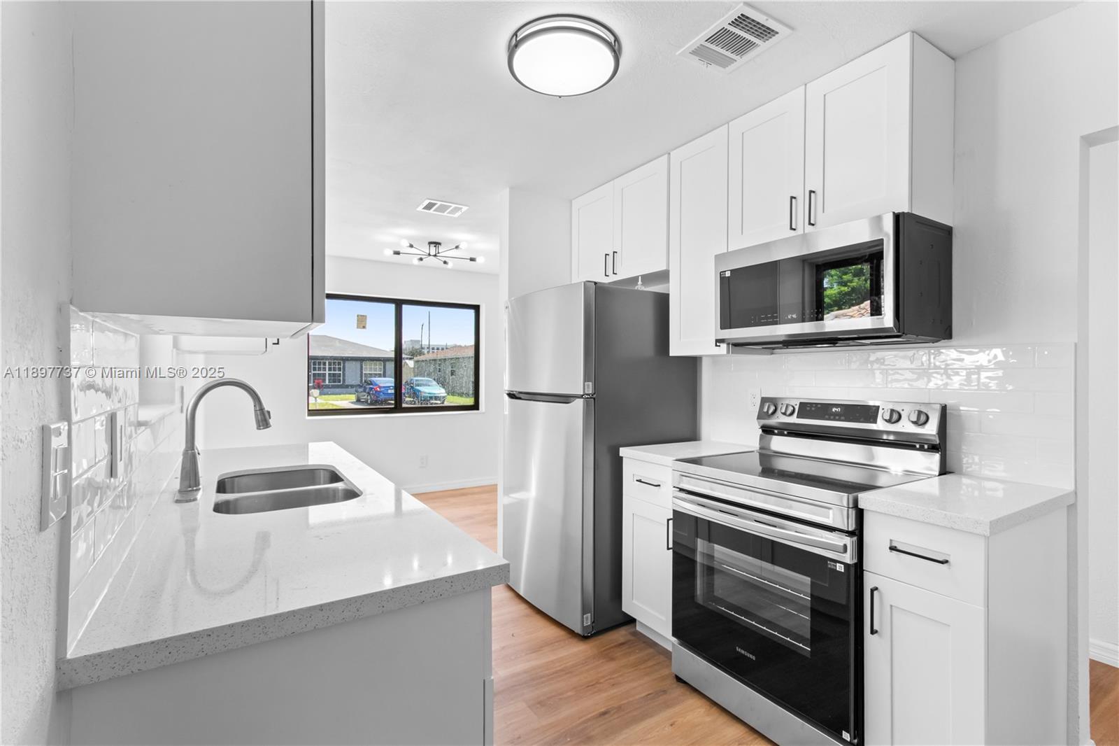 TOWN OF MODELO (DANIA) B- - Residential