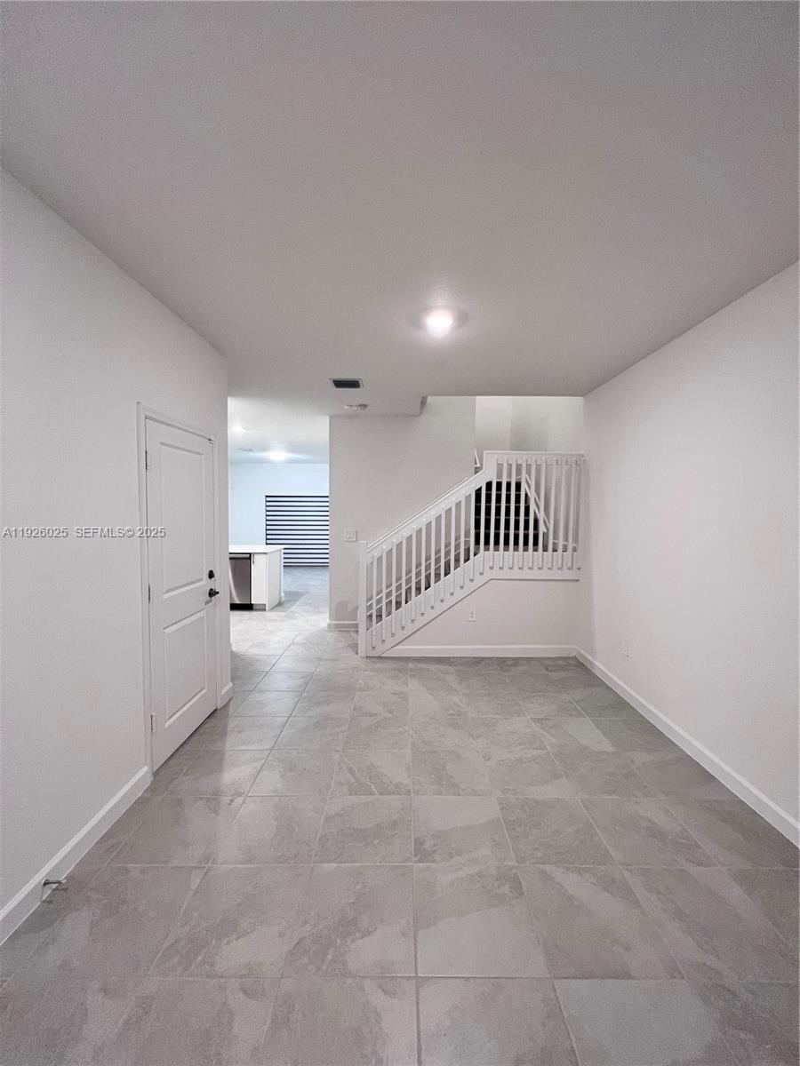 SILVER PALM RESIDENTIAL H - Residential