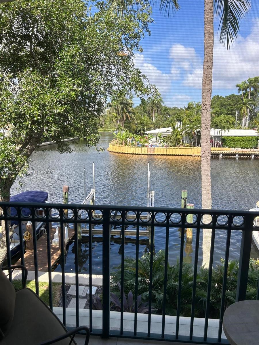 VICTORIA ISLES - Residential Lease