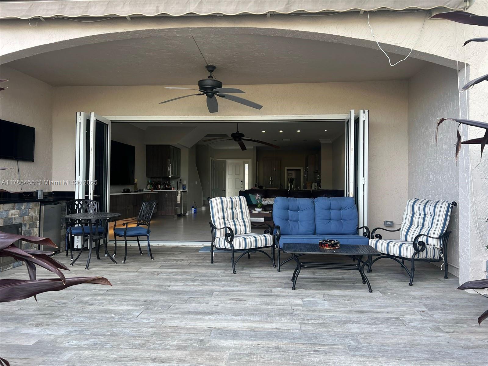VICTORIA ISLES - Residential Lease