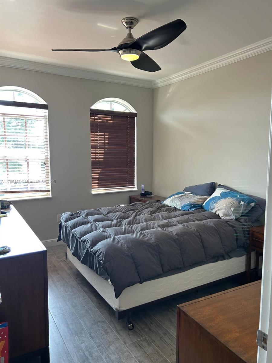 VICTORIA ISLES - Residential Lease