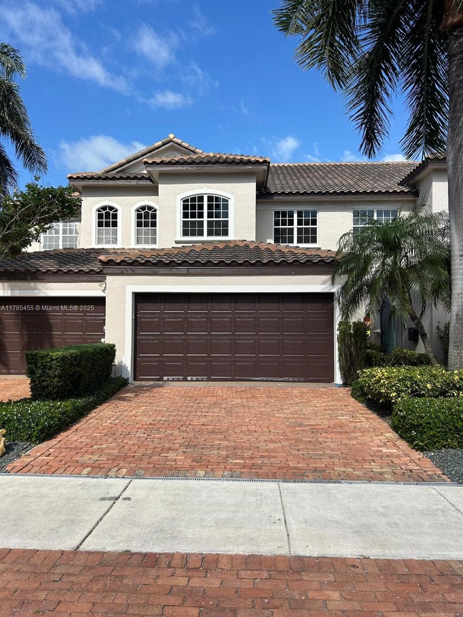 VICTORIA ISLES - Residential Lease