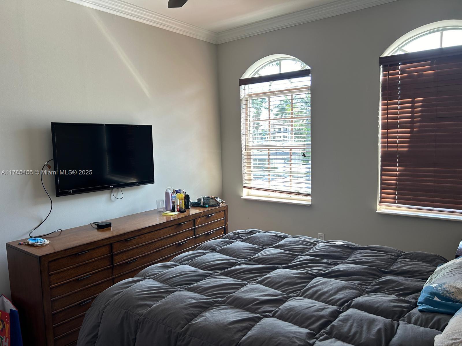 VICTORIA ISLES - Residential Lease
