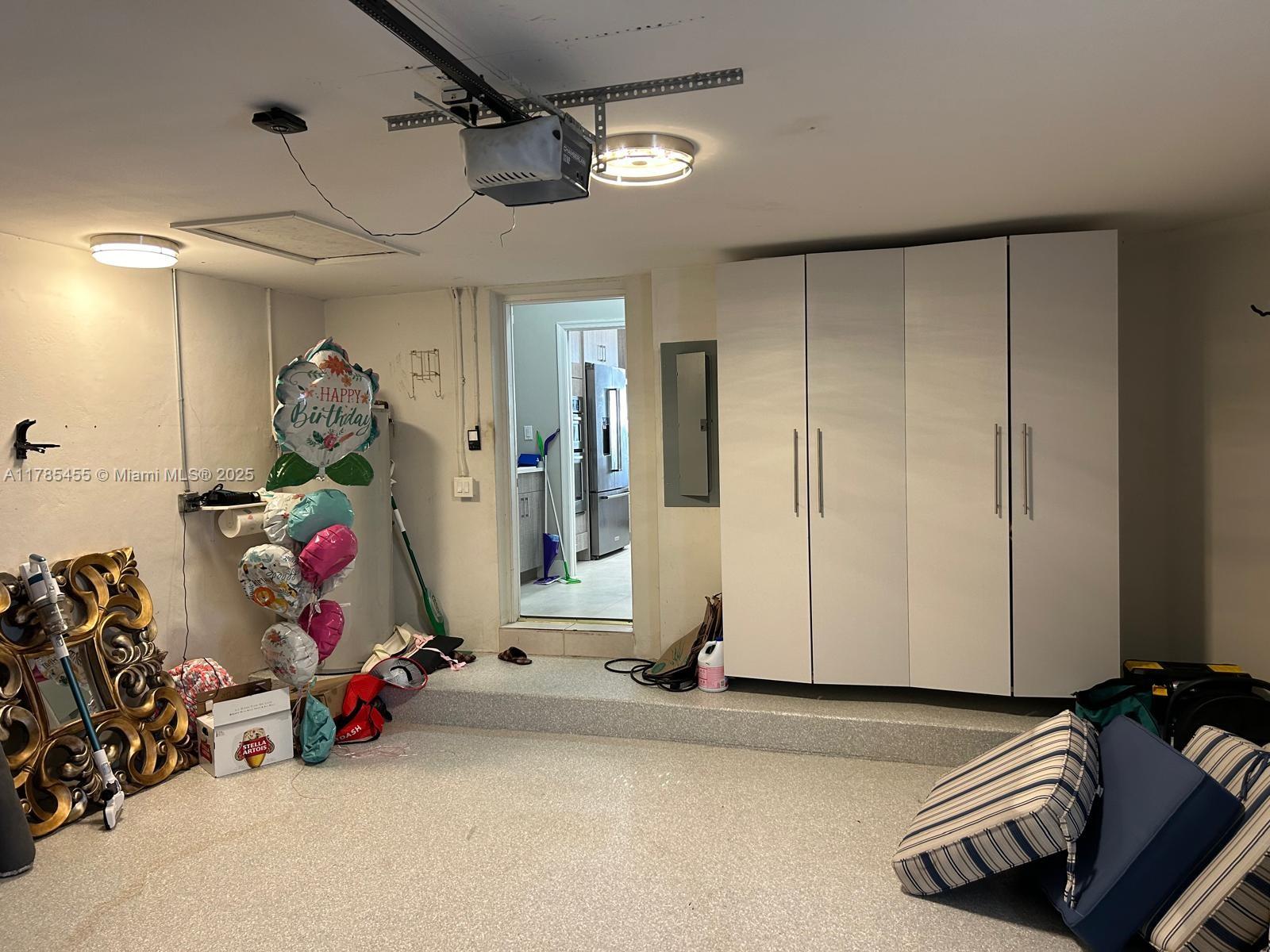 VICTORIA ISLES - Residential Lease