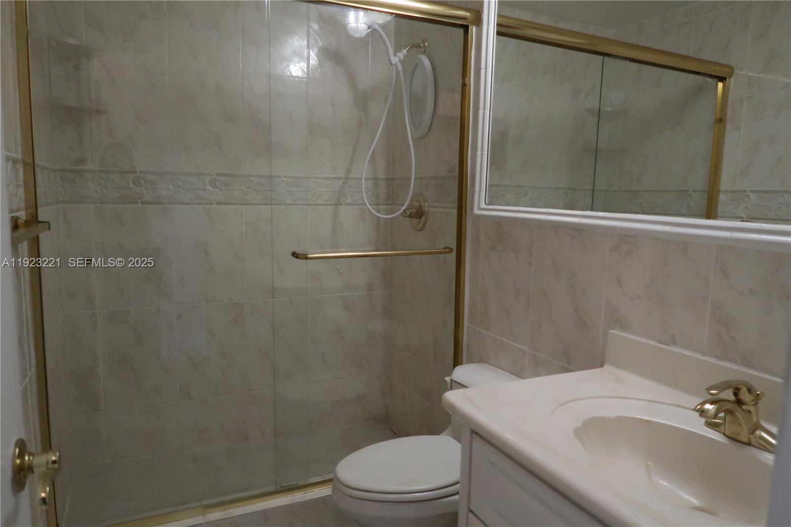 EASTERN SHORES PALO ALTO - Residential Lease