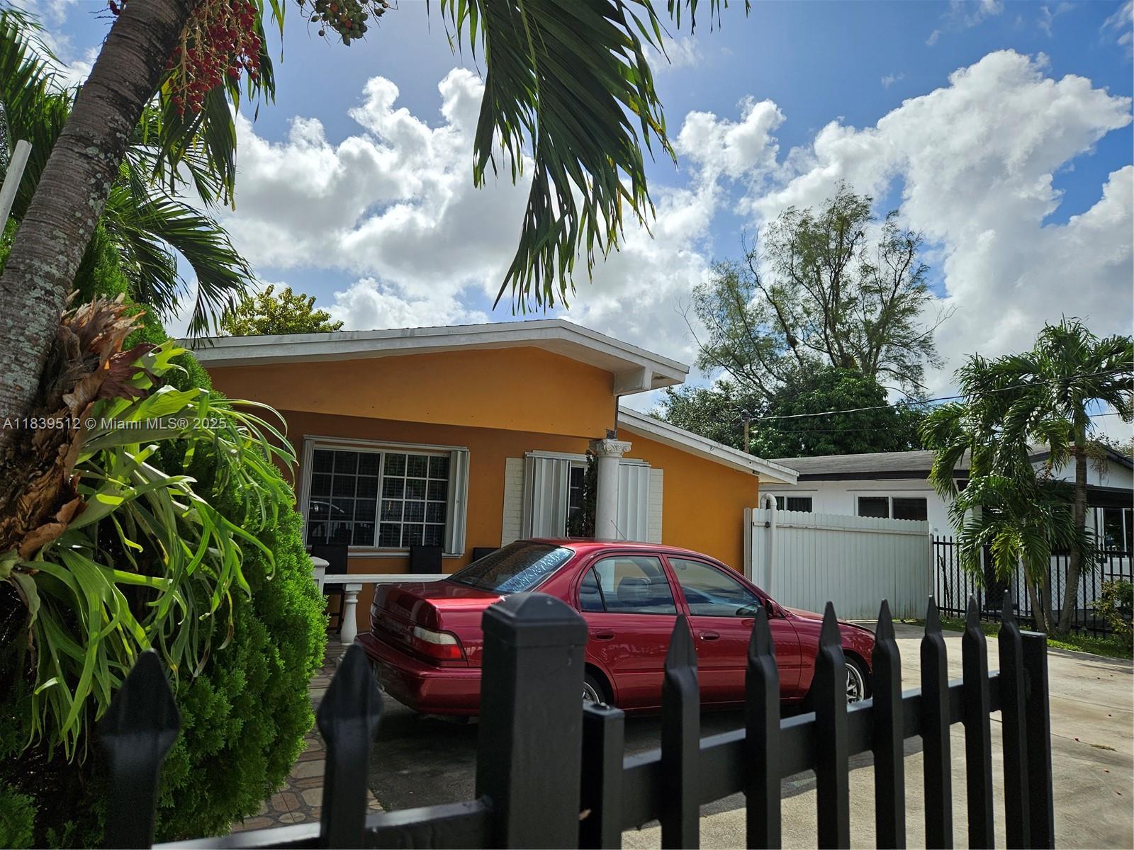 2936 NW 47th St