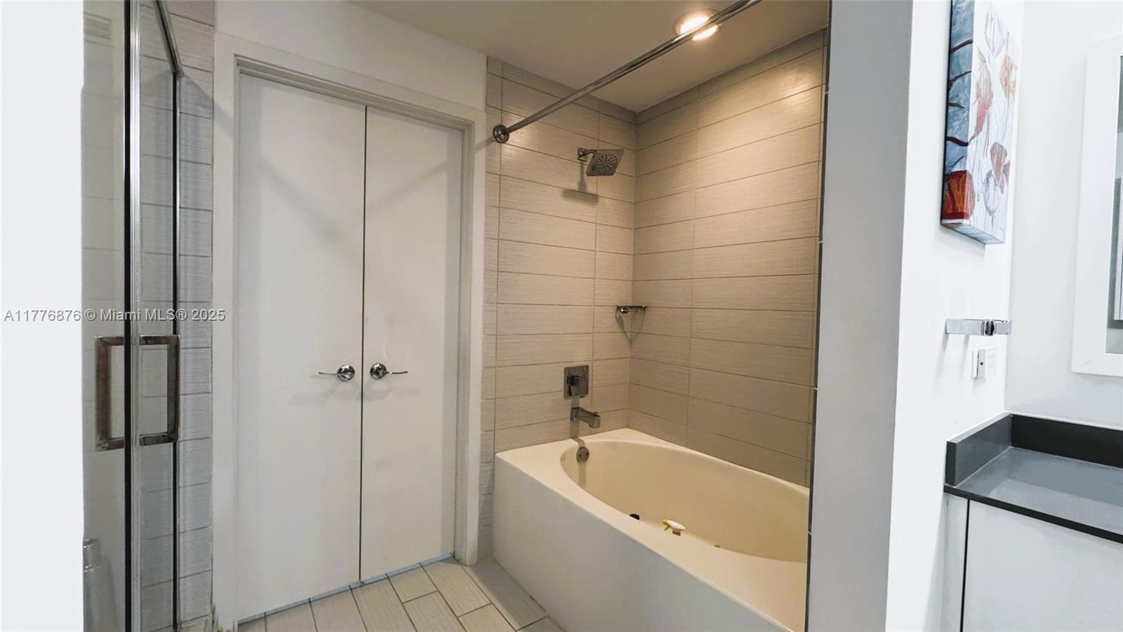 NINE AT MARY BRICKELL VIL - Residential