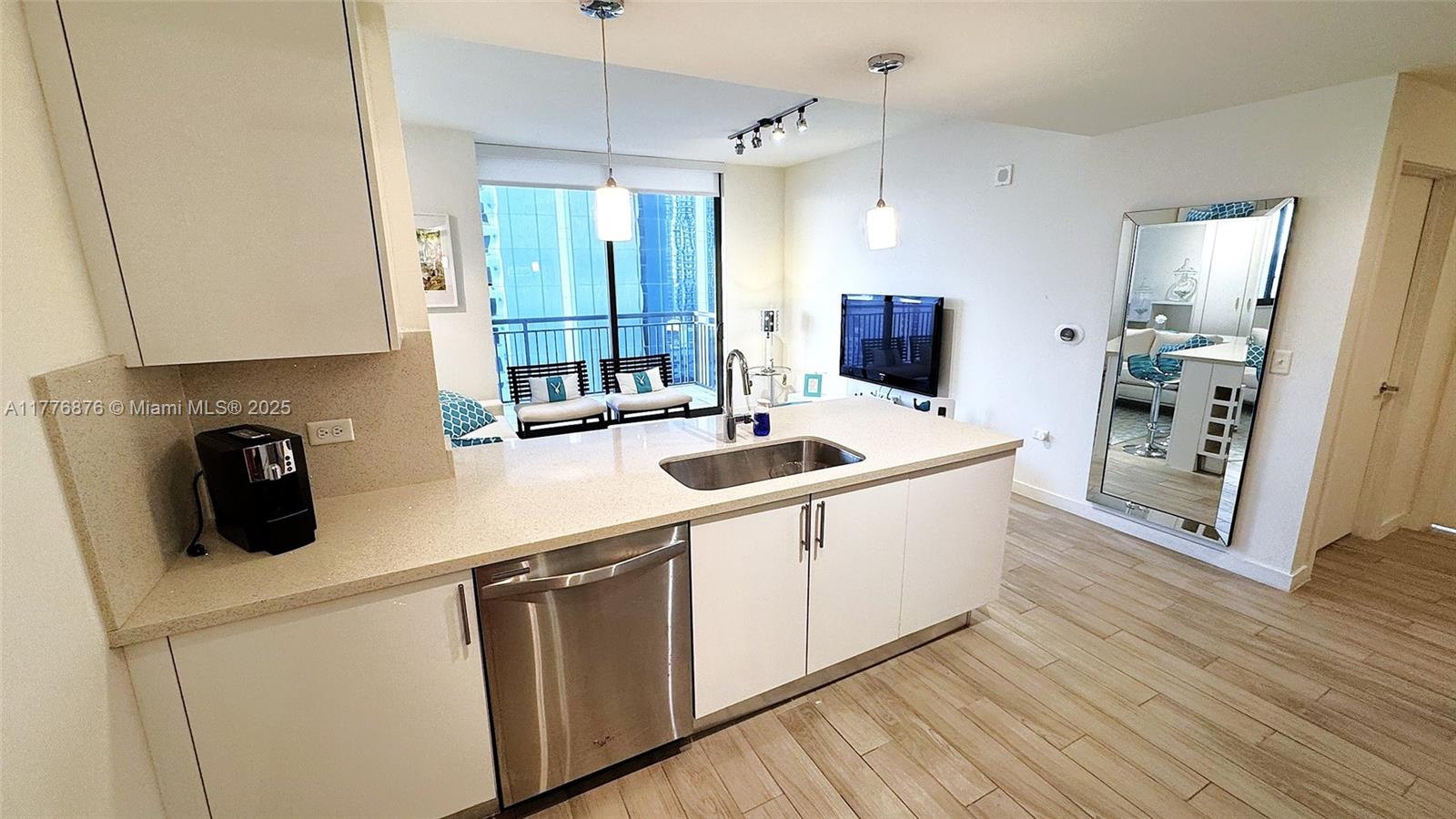 NINE AT MARY BRICKELL VIL - Residential