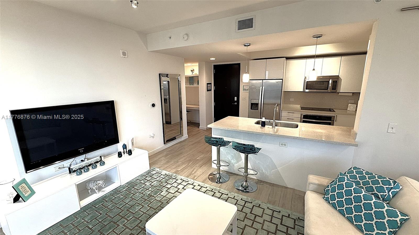 NINE AT MARY BRICKELL VIL - Residential