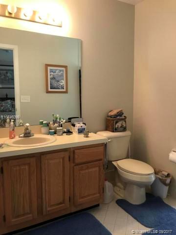 SUGAR POND MANOR OF WELLI - Residential Lease