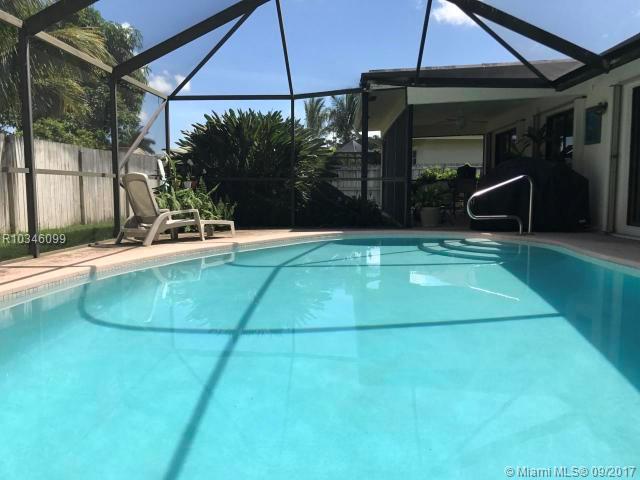 SUGAR POND MANOR OF WELLI - Residential Lease