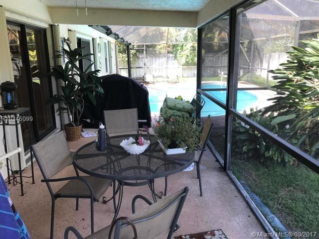 SUGAR POND MANOR OF WELLI - Residential Lease