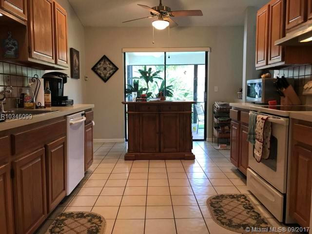 SUGAR POND MANOR OF WELLI - Residential Lease