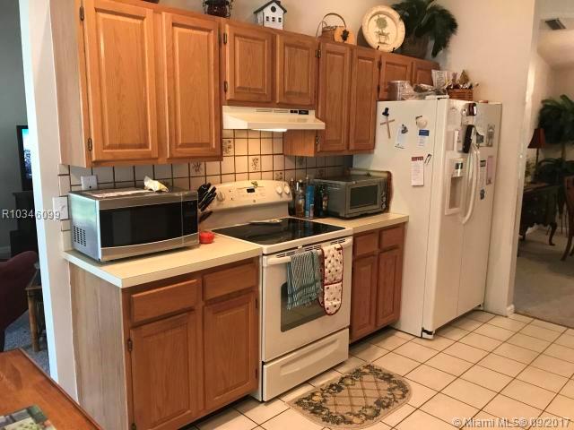 SUGAR POND MANOR OF WELLI - Residential Lease