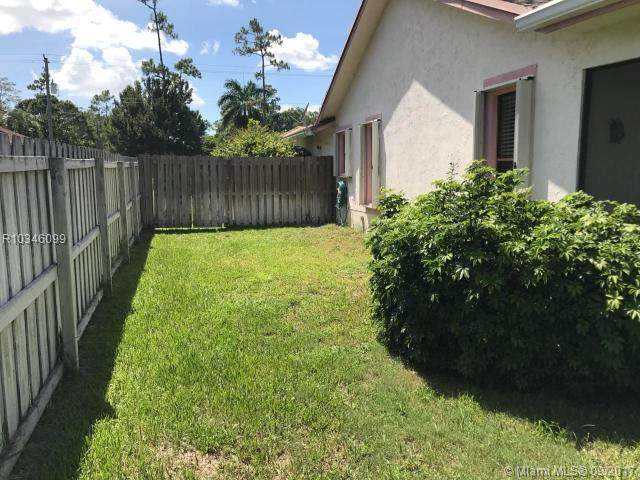 SUGAR POND MANOR OF WELLI - Residential Lease