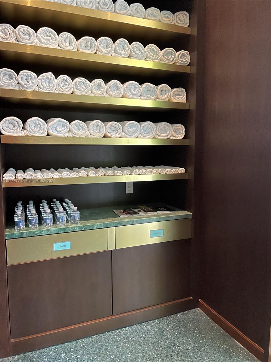 ONE OCEAN CONDO - Residential