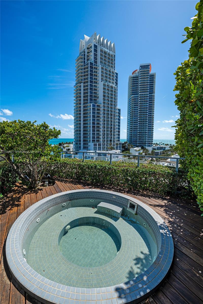 ONE OCEAN CONDO - Residential