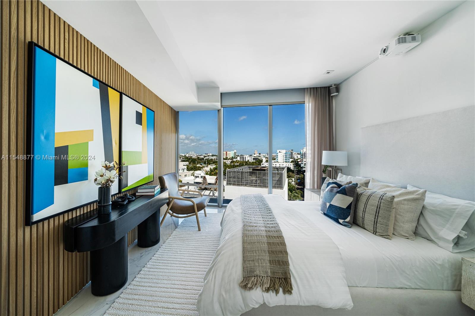 ONE OCEAN CONDO - Residential