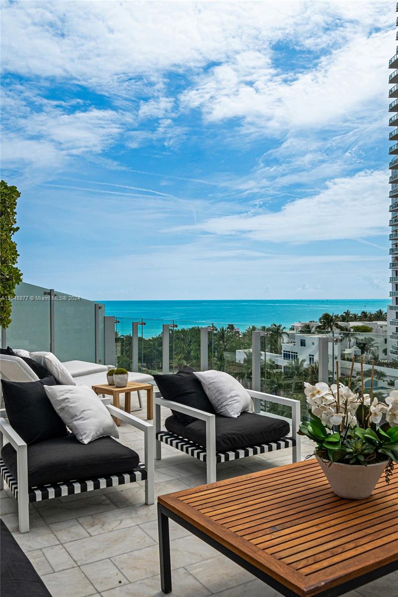 ONE OCEAN CONDO - Residential