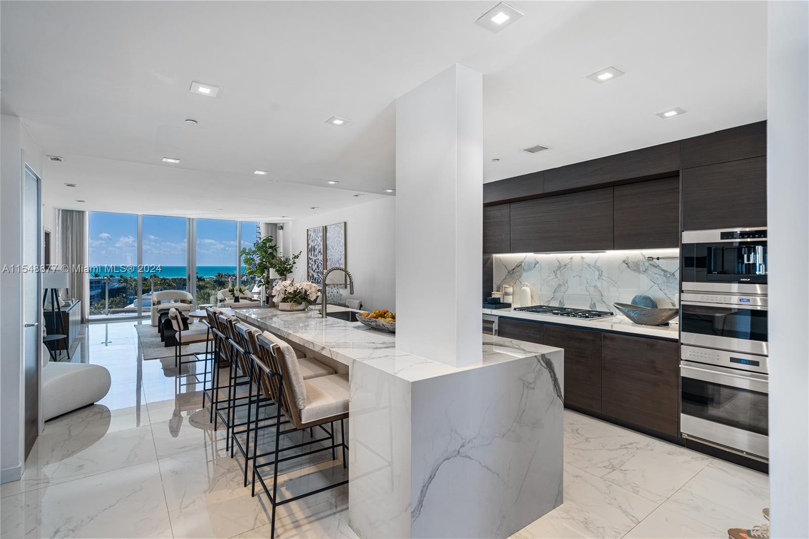 ONE OCEAN CONDO - Residential