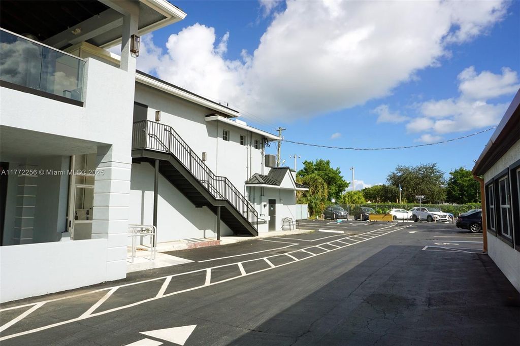 Photo of 2010 Wilton Dr, Wilton Manors, FL 33305 (MLS # A11772256)