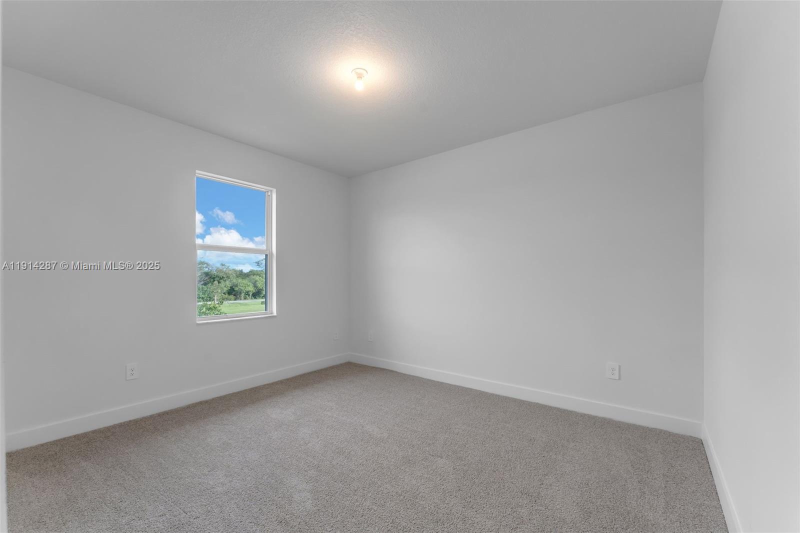 RESERVE AT DAVIE - Residential Lease