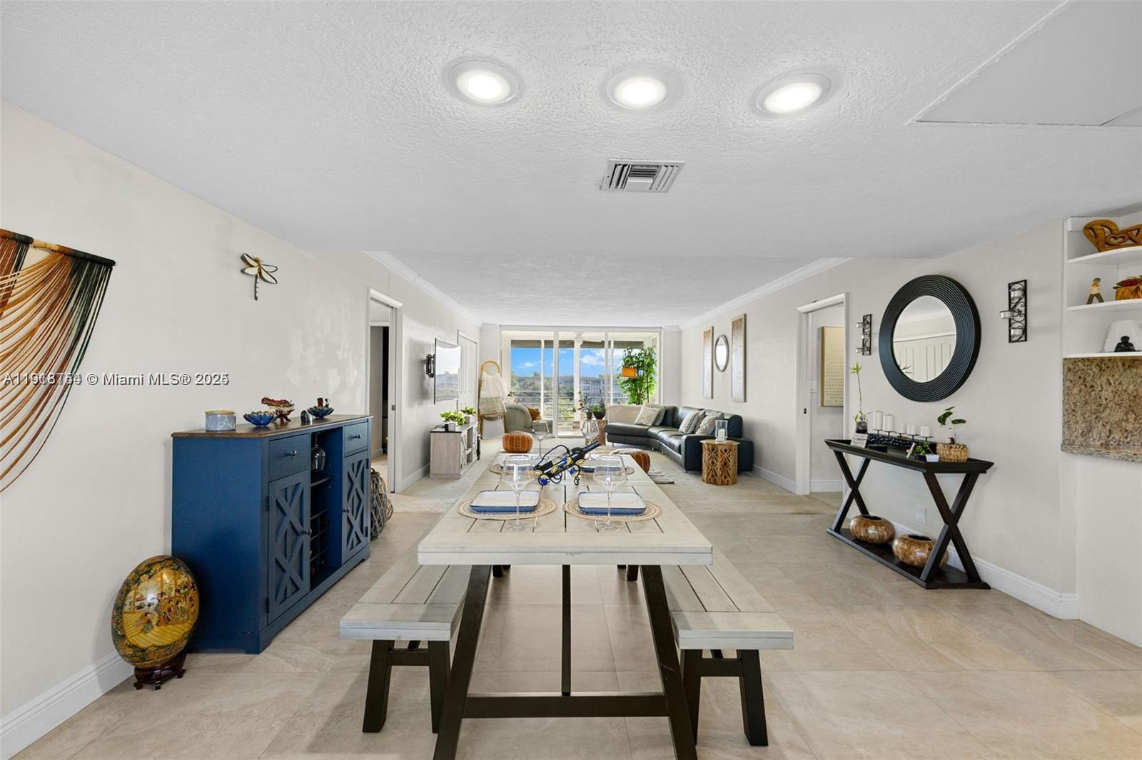 NO 72 PALM-AIRE COUNTRY C - Residential