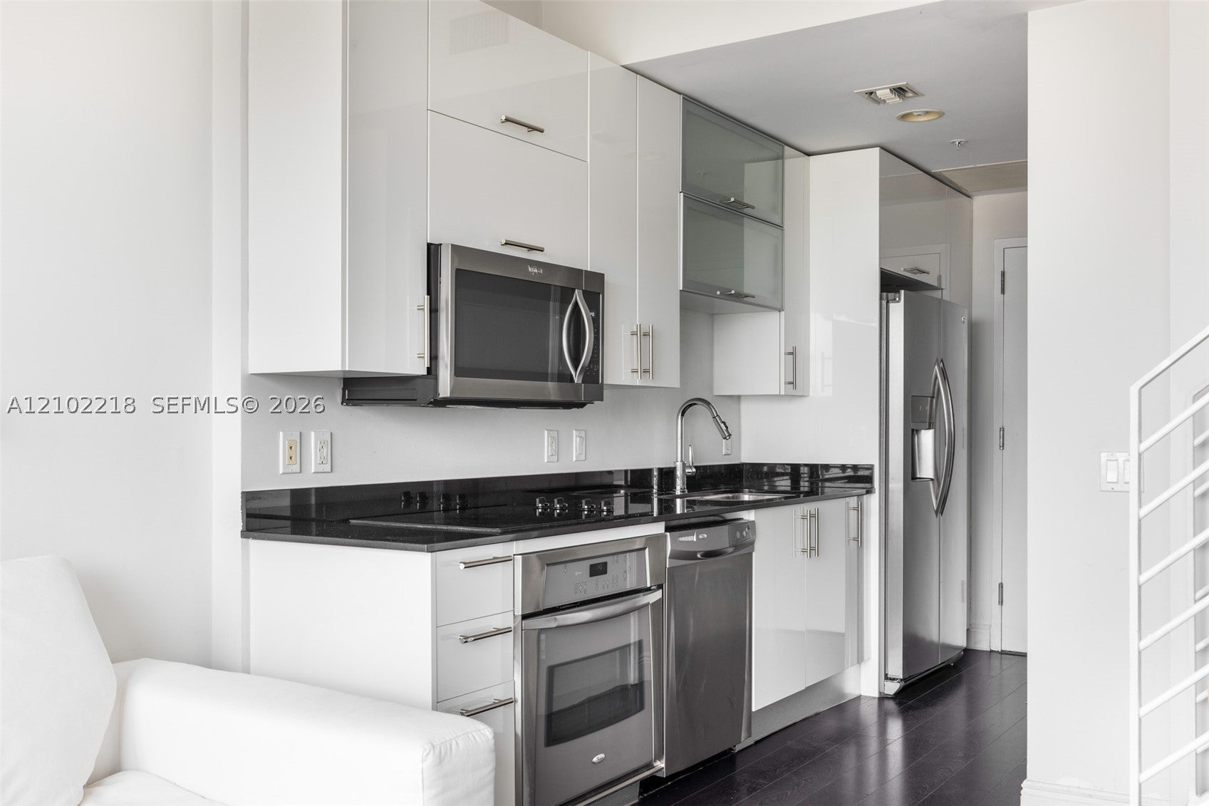 60 SW 13th St 2417
