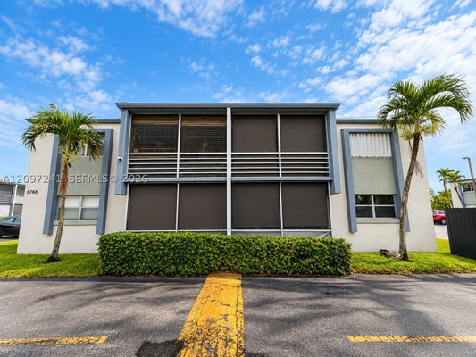 8788 SW 12TH ST APT 103, MIAMI, FL 33174 - Image c81f39a30d9d901410d2a8d026ff3dba/374026852