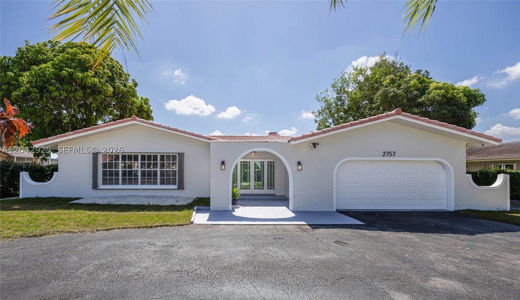 Photo of 2757 NW 116th Ter, Coral Springs, FL 33065 (MLS # A12042929)