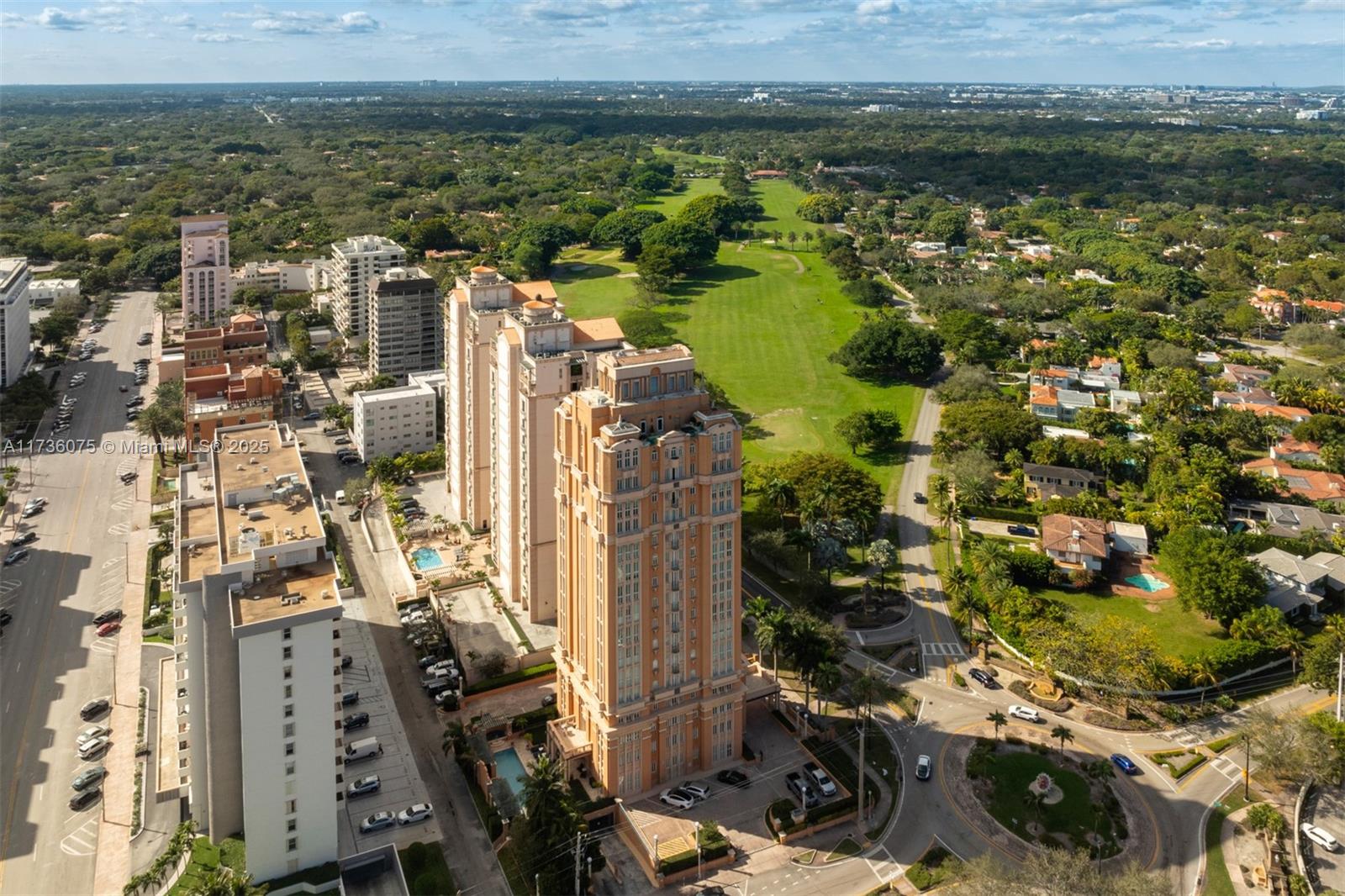 SEGOVIA TOWER CONDO - Residential