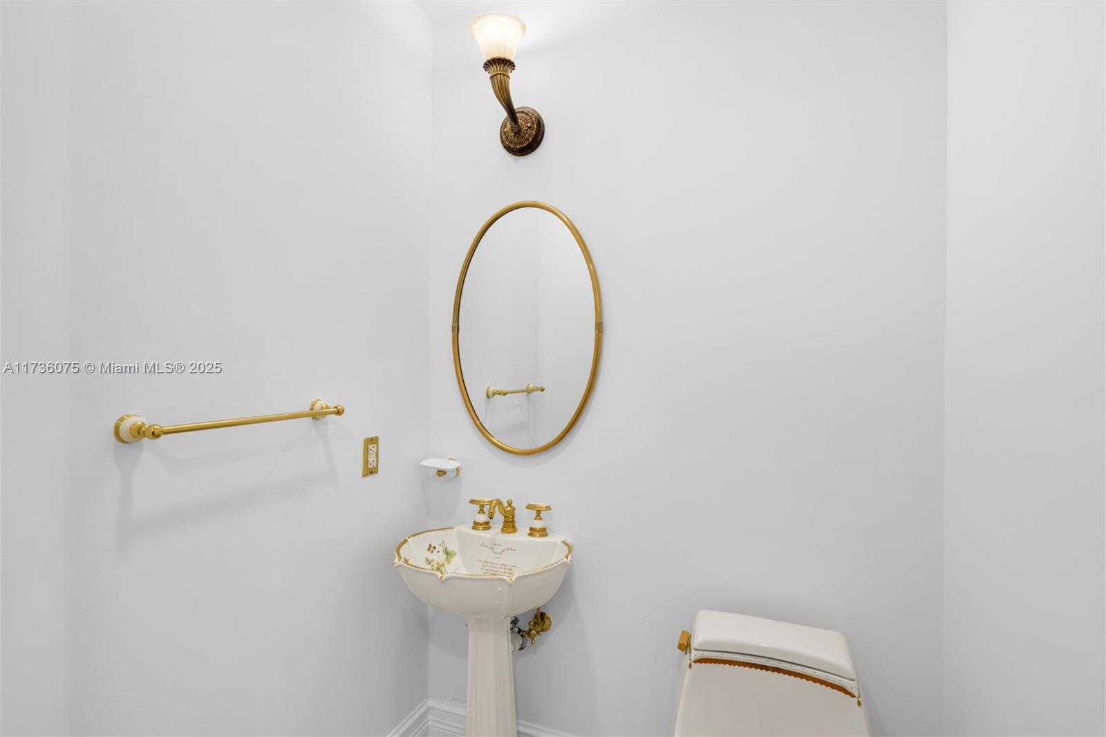 SEGOVIA TOWER CONDO - Residential