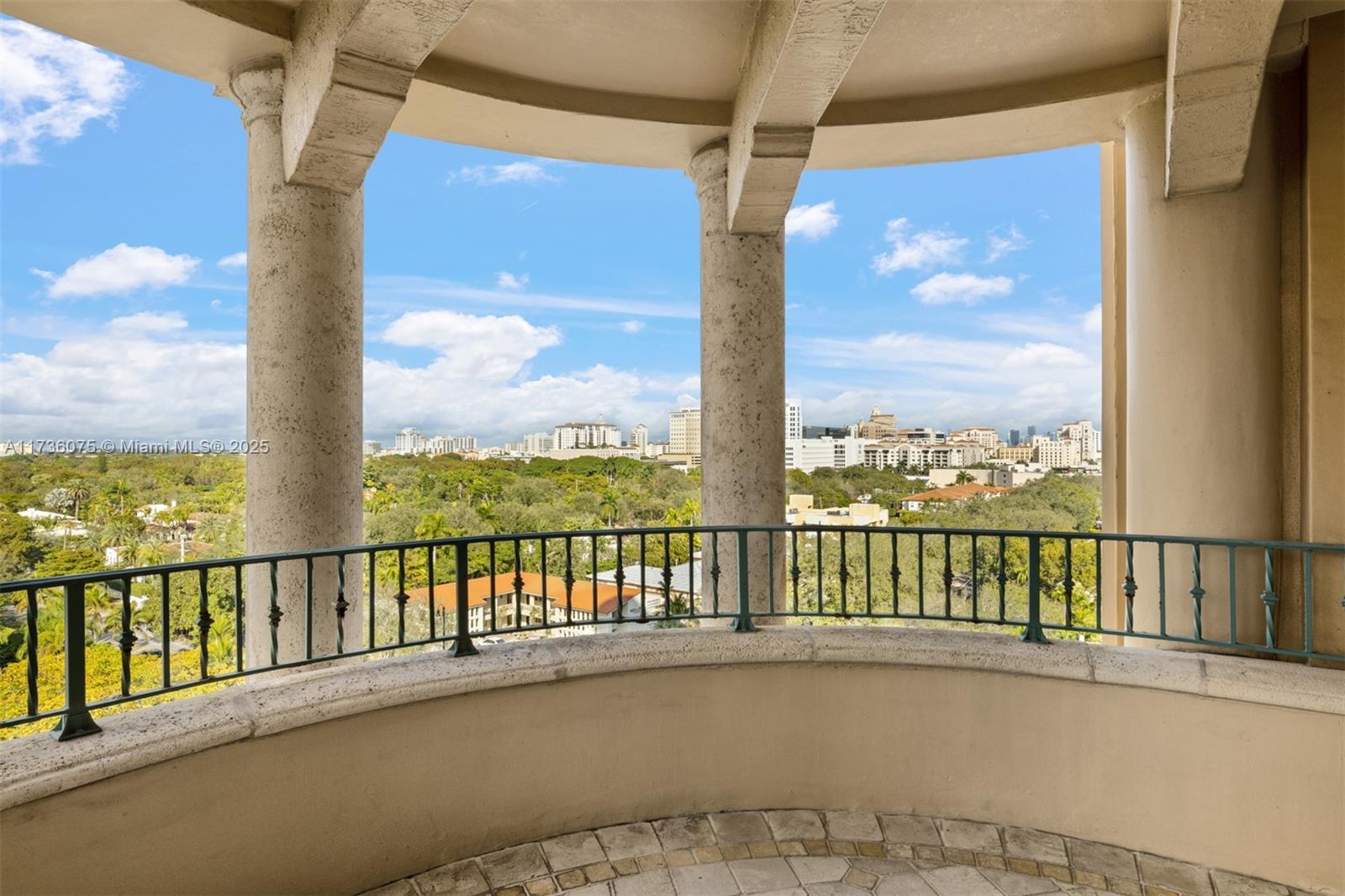 SEGOVIA TOWER CONDO - Residential