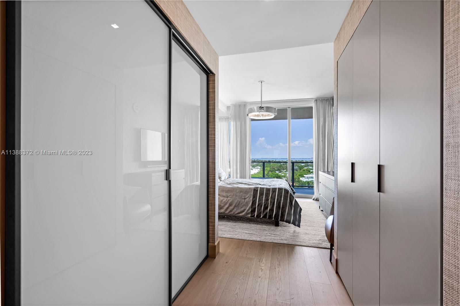 OCEANA KEY BISCAYNE CONDO - Residential