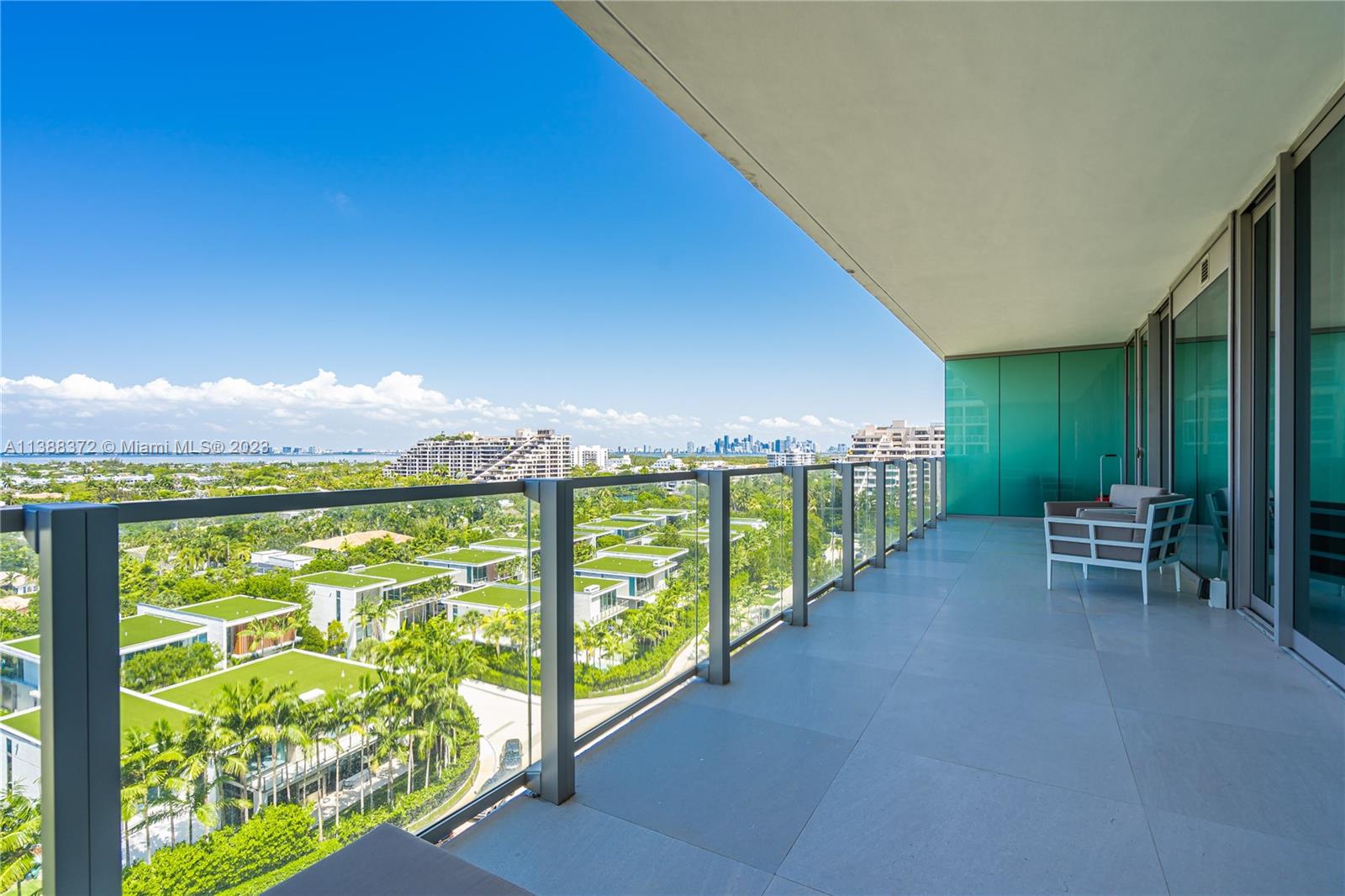 OCEANA KEY BISCAYNE CONDO - Residential