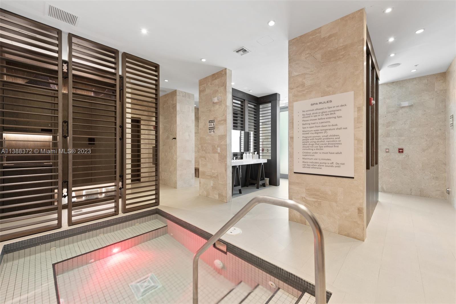 OCEANA KEY BISCAYNE CONDO - Residential