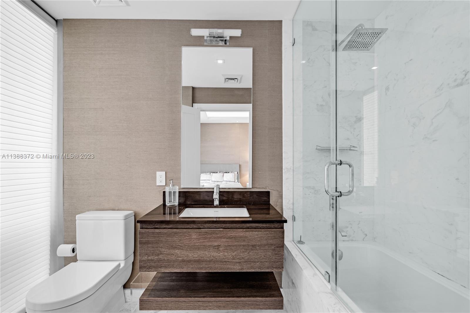 OCEANA KEY BISCAYNE CONDO - Residential