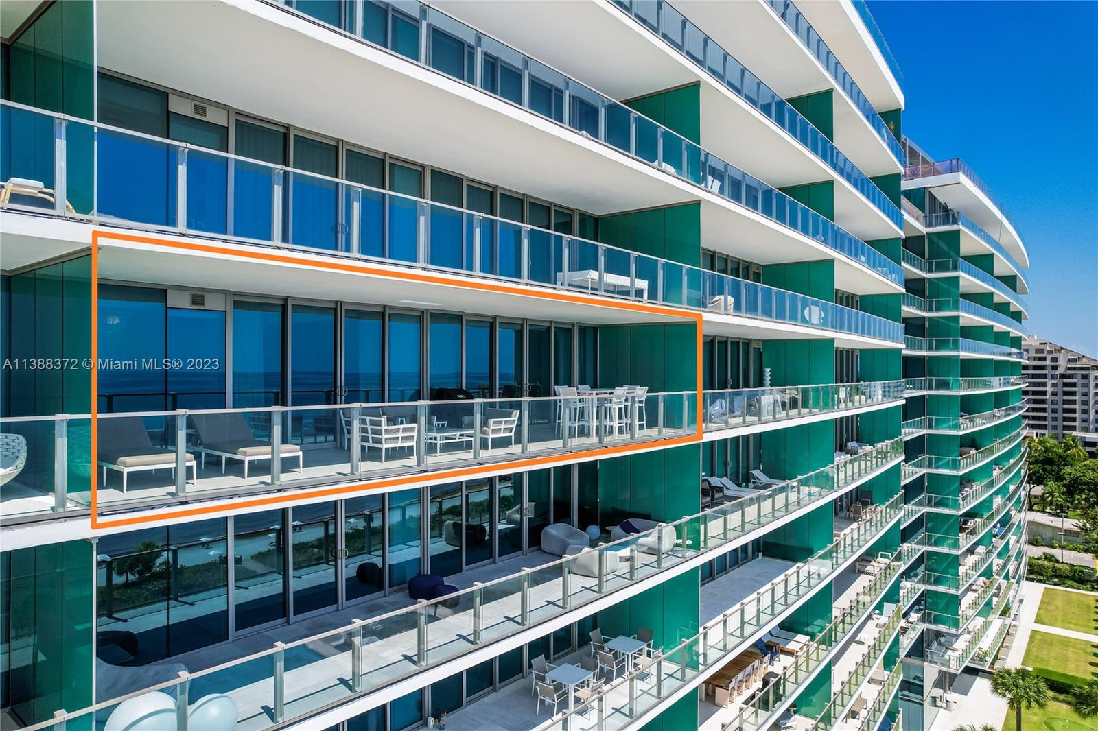 OCEANA KEY BISCAYNE CONDO - Residential