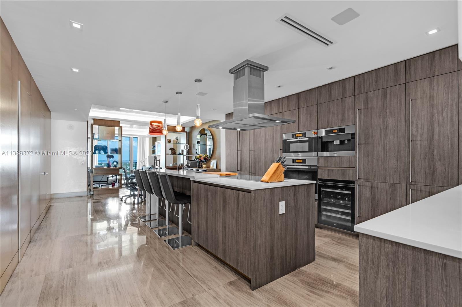 OCEANA KEY BISCAYNE CONDO - Residential