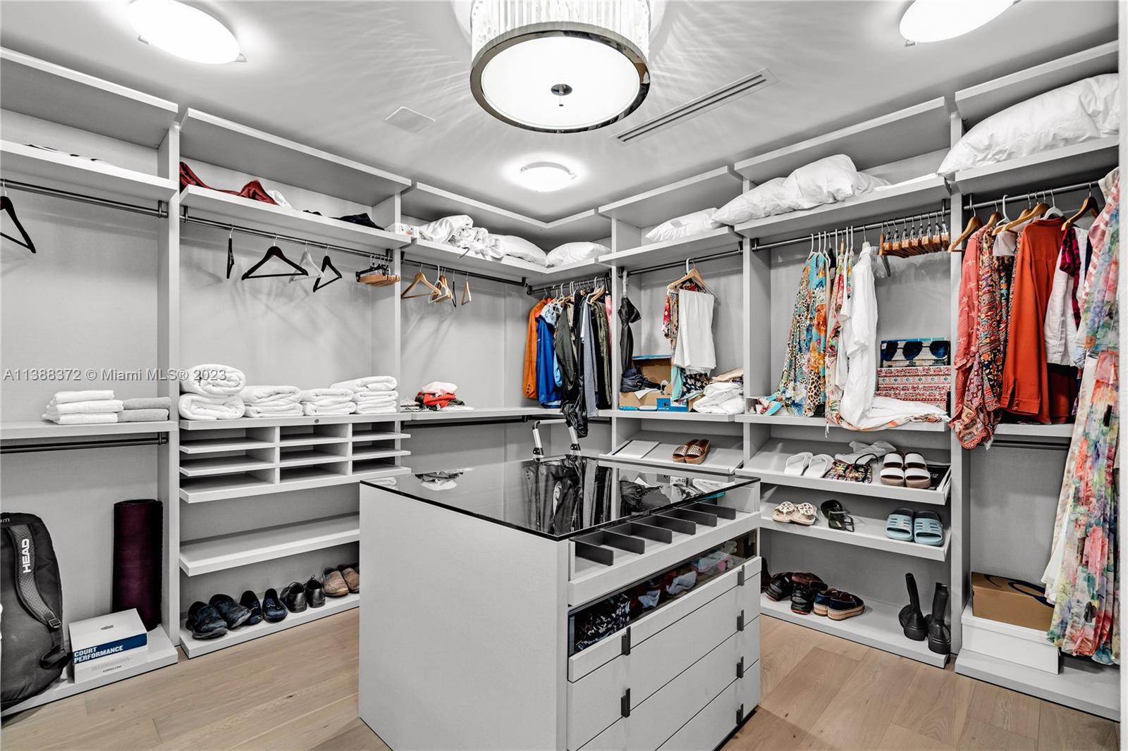 OCEANA KEY BISCAYNE CONDO - Residential