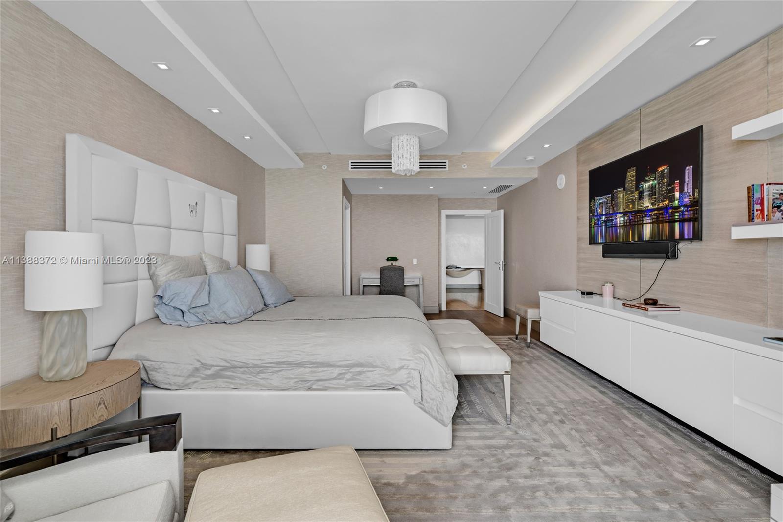 OCEANA KEY BISCAYNE CONDO - Residential