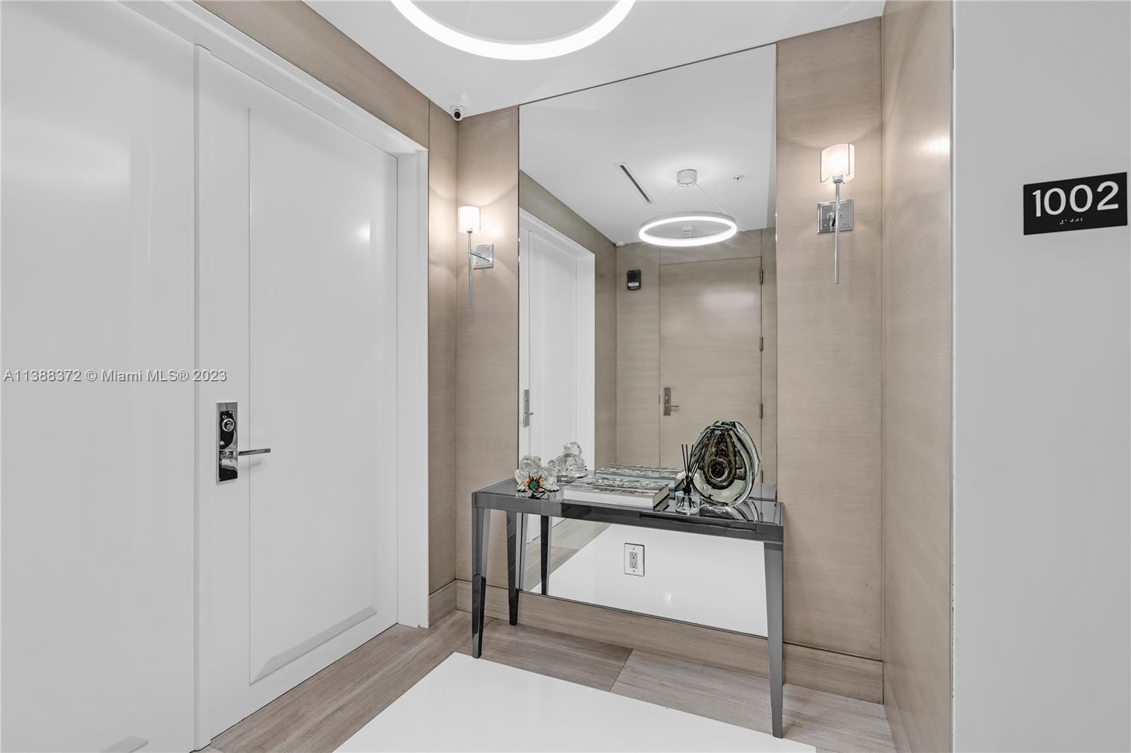 OCEANA KEY BISCAYNE CONDO - Residential