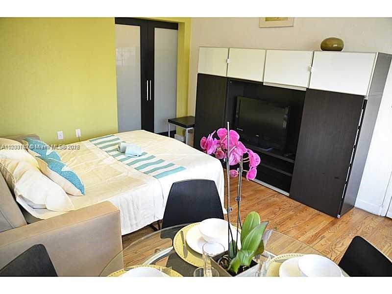 SANTANA CONDO - Residential Lease