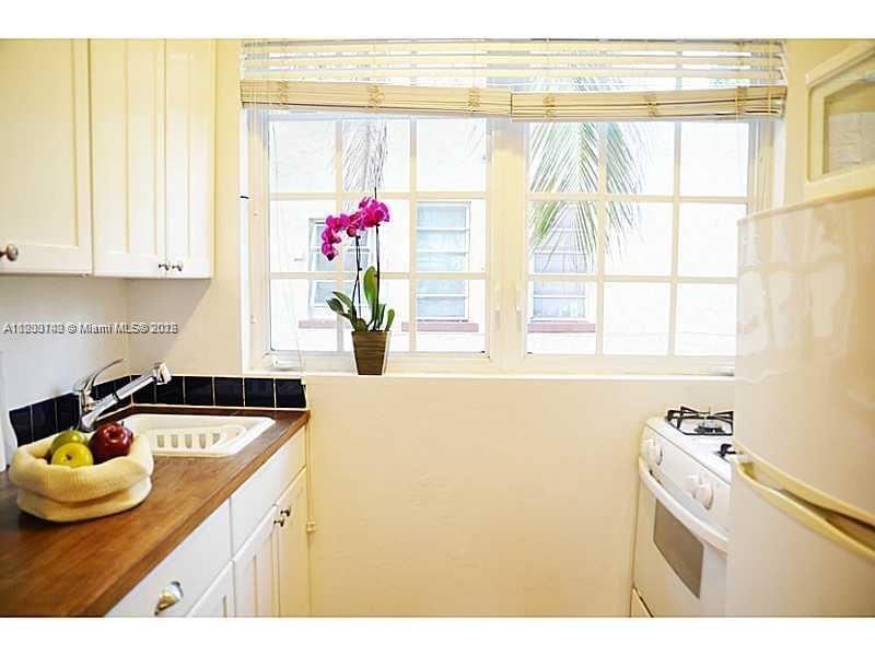 SANTANA CONDO - Residential Lease