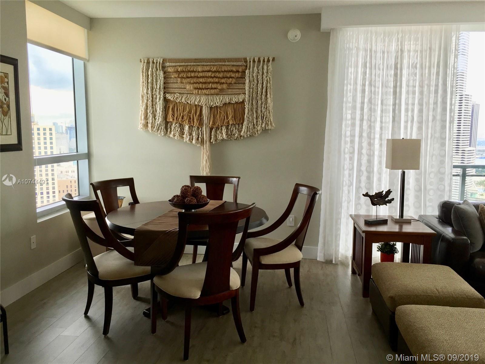 IVY CONDO - Residential Lease